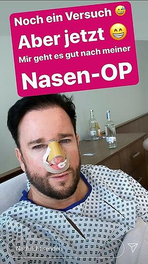 Michael Wendler grüßt seine Fans nach einer Nasen-OP aus dem Krankenbett.