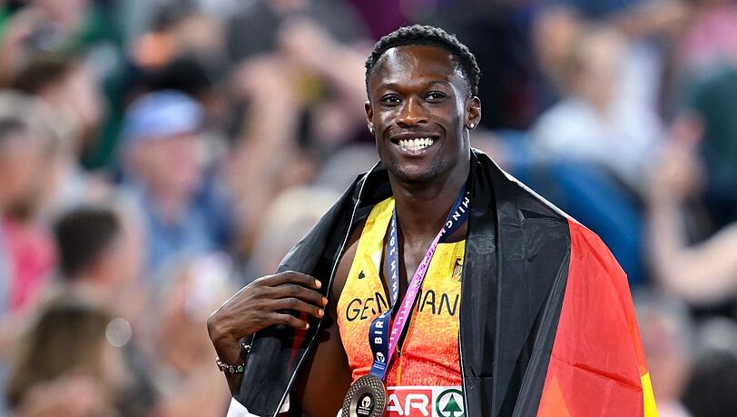 Owen Ansah konnte trotz der drohenden Sperre nach Bronze bei der EM l&auml;cheln.