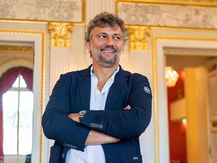 Jonas Kaufmann bei einem Termin. Foto: Peter Kneffel/dpa/Archivbild