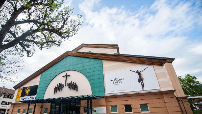 Das Passionsspielhaus, Austragungsort der Passionsspiele. Foto: Lino Mirgeler/Archivbild Das Passionsspielhaus, Austragungsort der Passionsspiele. Foto: Lino Mirgeler/Archivbild