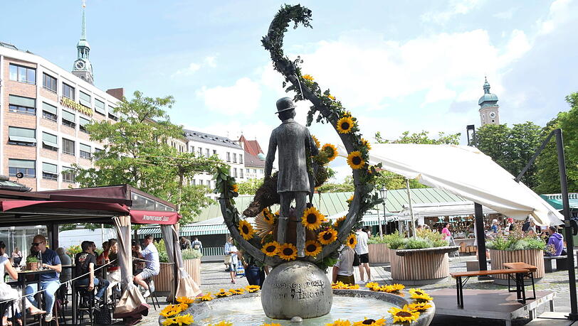 Laut Fenzl ein weiterer Kraftort: der Karl-Valentin-Brunnen am Viktualienmarkt. Laut Fenzl ein weiterer Kraftort: der Karl-Valentin-Brunnen am Viktualienmarkt.