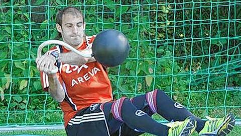 Schuften, bis die Fitness stimmt: Javier Pinola ist es sichtlich gut bekommen.