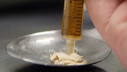 Gut 200 Gramm Heroin und 100 Gramm Streckmittel konnten am Dienstag sichergestellt werden. (Symbolbild) Gut 200 Gramm Heroin und 100 Gramm Streckmittel konnten am Dienstag sichergestellt werden. (Symbolbild)