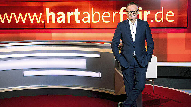 Frank Plasberg moderiert seit 2001 die Polit-Talkshow "hart aber fair"