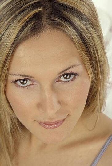 Jenny, 26 Jahre  Mehr Bilder von mir gibt es auf erotik1.de