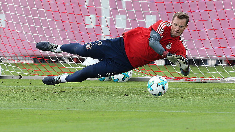 Steht wieder zwischen den Pfosten: Bayern-Keeper Manuel Neuer. (Archivbild)