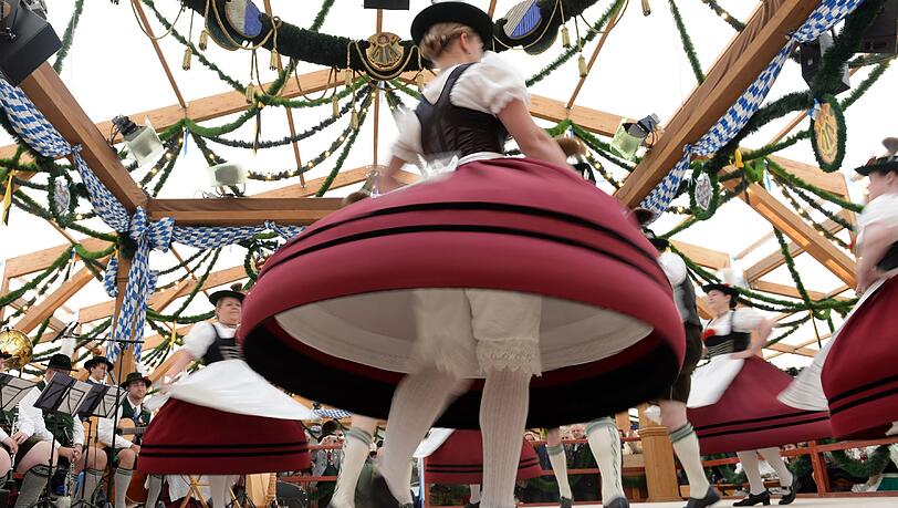 Die Stadt will die Oide Wiesn künftig stärker fördern. Die Stadt will die Oide Wiesn künftig stärker fördern.