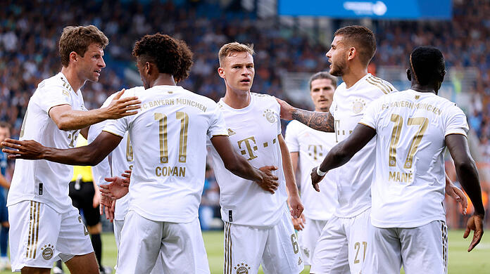 Gibt's auch den entsprechenden Torjubel dazu? Der FC Bayern startet mit einem Auswärtsspiel bei Inter Mailand in die diesjährige Champions-League-Saison.