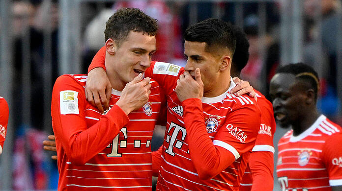 Benjamin Pavard undJoão Cancelo,