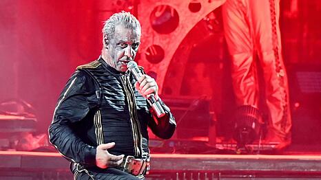 Die Anwälte von Till Lindemann wollen rechtliche Schritte gegen einzelne Personen einleiten.