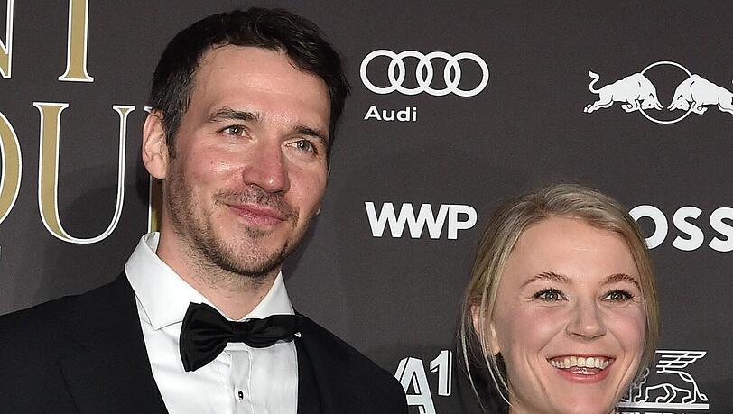 Miriam und Felix Neureuther heirateten 2017 und haben vier gemeinsame Kinder. Miriam und Felix Neureuther heirateten 2017 und haben vier gemeinsame Kinder.