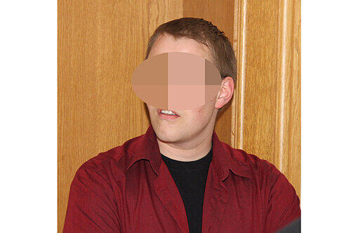 Auch dieser 25-jährige Angestellte soll mit zugeschlagen haben.