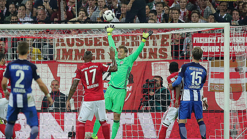 Manuel Neuer - Note 3: Größtenteils beschäftigungslos. Bei einem Stocker-Schuss zur Stelle (61.) Spielte zum dritten Mal im vierten Spiel zu Null.