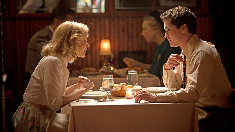 Ein Date: Olivia (Sarah Gadon) und Marcus (Logan Lerman).