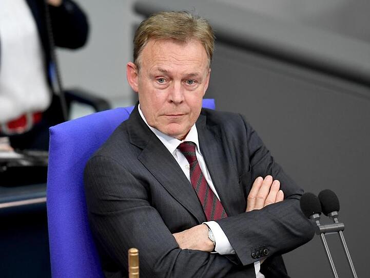 Thomas Oppermann sitzt auch dem Ethikkomitee des Deutschen Fußball-Bundes vor.