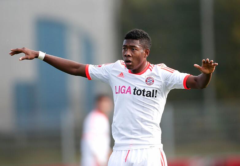 David Alaba hat am Donnerstag sein Comeback für den FC Bayern gegeben. In einem Testspiel besiegte der Rekordmeister die SpVgg Unterhaching mit 2:0.