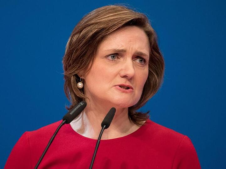 Harte Worte in Richtung Olaf Scholz: Simone Lange, Oberbürgermeisterin von Flensburg und Kandidatin für den SPD-Parteivorsitz.