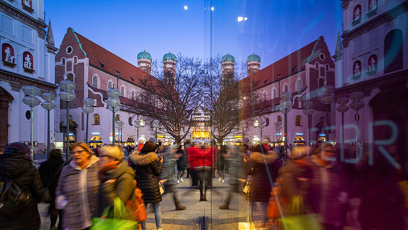 Im Dezember soll es in München zwei verkaufsoffene Sonntage geben. (Symbolbild)