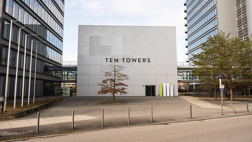 Ist hier bald mehr los? Der Eingang zu den Ten Towers in Berg am Laim.