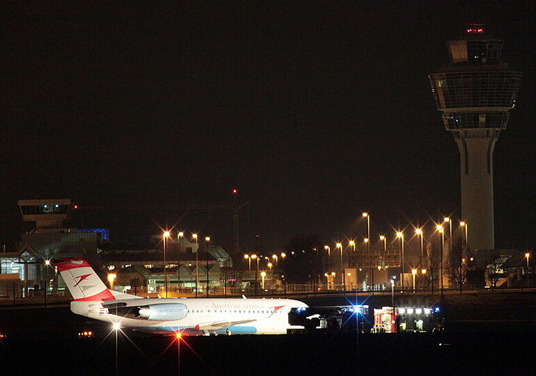 Die Fokker 70 nach der Notlandung