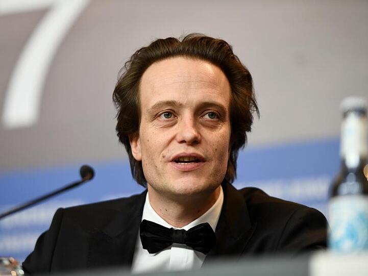 Der Schauspieler August Diehl spielt die männliche Hauptrolle in der ZDF-Serie "Die neue Zeit".