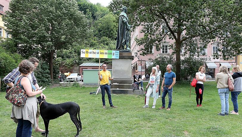 Am 23. Mai hat "IBAM" bereits am Dreifaltigkeitsplatz demonstriert - bis ein Gewitter über die Stadt zieht. An morgigen Samstag will "IBAM" gemeinsam mit drei weiteren Initiativen auf der Ringelstecherwiese demonstrieren.