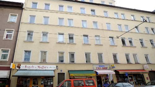 Polizeieinsatz in den Morgenstunden in der Maxvorstadt. Polizeieinsatz in den Morgenstunden in der Maxvorstadt.