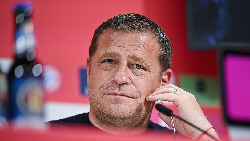 Spricht &uuml;ber die M&uuml;nchner Planungen: Sportvorstand Max Eberl. (Archivbild)