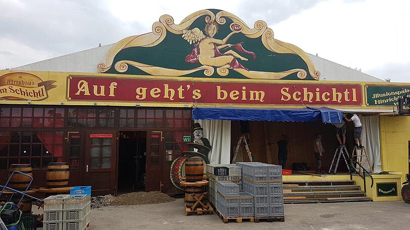 Schichtl ist bereit zum Köpfen.