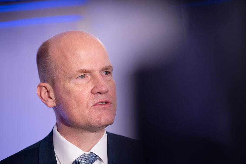 Der 50-jährige Westfale Ralph Brinkhaus ist gelernter Steuerberater und seit 2018 Chef der CDU/CSU-Bundestagsfraktion.