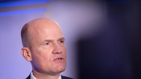 Der 50-jährige Westfale Ralph Brinkhaus ist gelernter Steuerberater und seit 2018 Chef der CDU/CSU-Bundestagsfraktion.