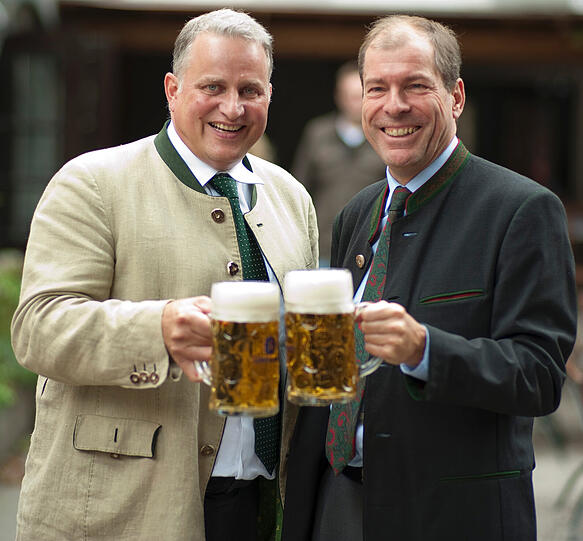 Sind seit drei Jahren ein Team: Die Cousins Christian (links) und Michael Schottenhamel.