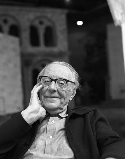 Der Komponist Carl Orff im Alter.