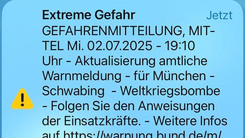 Auch die App Katwarn hat kurz nach 19 Uhr eine Warnmitteilung übermittelt.