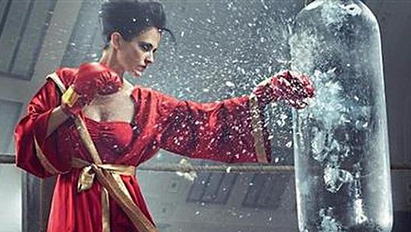 Eva Green posiert für den Campari Kalender 2015 Eva Green posiert für den Campari Kalender 2015