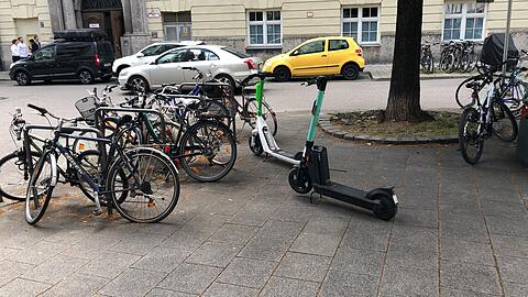 Münchens OB Reiter bekommt täglich Beschwerden wegen E-Scootern. (Archivbild)
