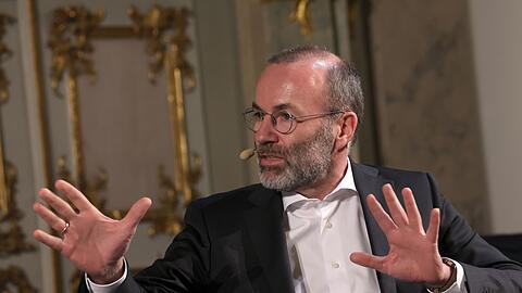 Manfred Weber grenzt sich erneut gegen die AfD ab.