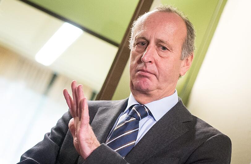 Hubert Haderthauer erschien am Donnerstag nicht vor dem Modellbau-Untersuchungsausschuss, obwohl er als Zeuge geladen war. (Archivbild)