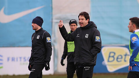 Bereitet sich mit den Löwen auf die Rückrunde vor: Coach Argirios Giannikis.