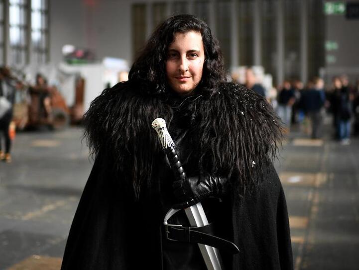 Ramona als Jon Schnee.
