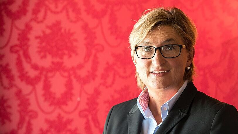 BLLV-Präsidentin Simone Fleischmann: "Die Lehrer fühlen sich allein gelassen." BLLV-Präsidentin Simone Fleischmann: "Die Lehrer fühlen sich allein gelassen."