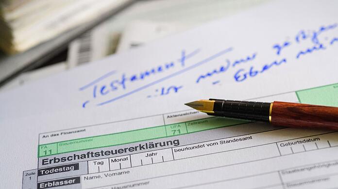 Das Bundesverfassungsgericht muss sich nch der Klage Bayerns sich mit der Erbschaftssteuer beschäftigen.