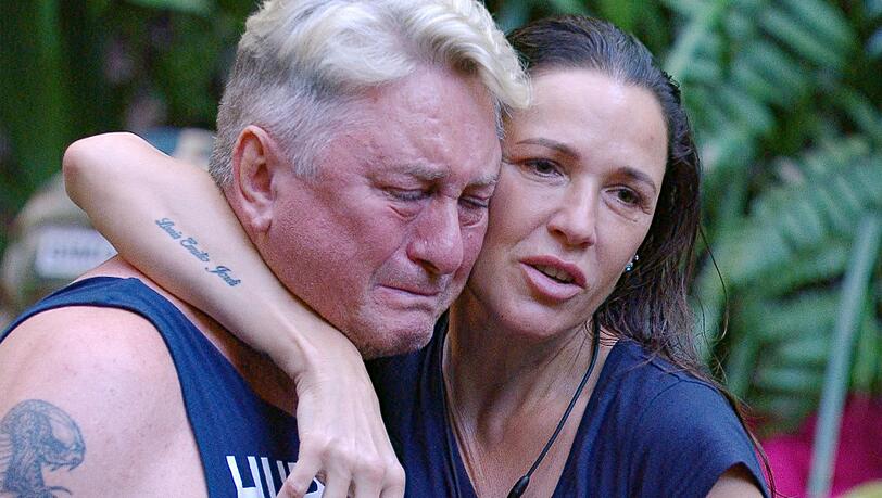 Tr&auml;nen bei Hubert Fella im Dschungelcamp