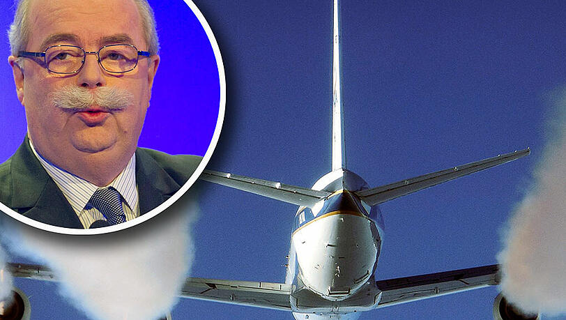 Total-Chef Christophe de Margerie ist tot. Mit seinem Flugzeug Falcon 50 hat er einen Schneepflug gerammt. Total-Chef Christophe de Margerie ist tot. Mit seinem Flugzeug Falcon 50 hat er einen Schneepflug gerammt.