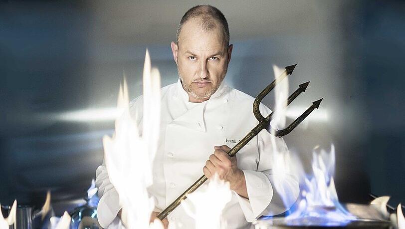 "Hell's Kitchen" - die härteste und heißeste Küche Deutschlands mit Frank Rosin "Hell's Kitchen" - die härteste und heißeste Küche Deutschlands mit Frank Rosin