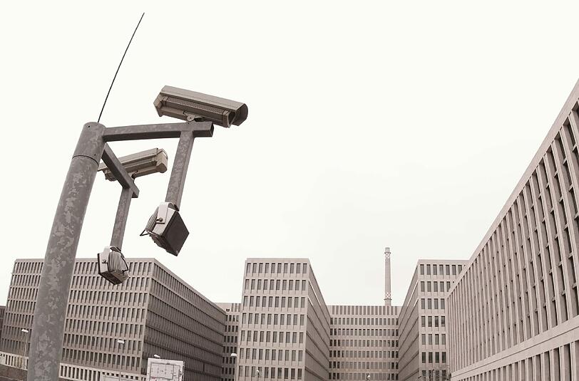 Konstantin von Notz zur BND-Affäre: "Das Kanzleramt übt keine richtige Aufsicht aus".