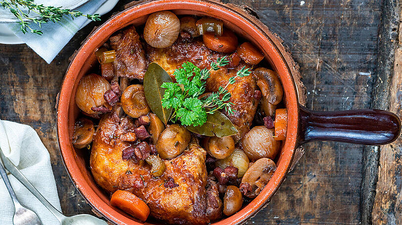 Coq au Vin: Ein Klassiker der französischen Küche.