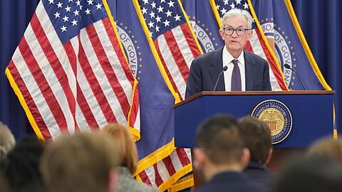 Die Fed hat nach drei Senkungen erstmals wieder den Leitzins unber&uuml;hrt gelassen.