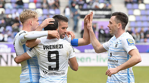 Der TSV 1860 jubelt gegen Erzgebirge Aue.