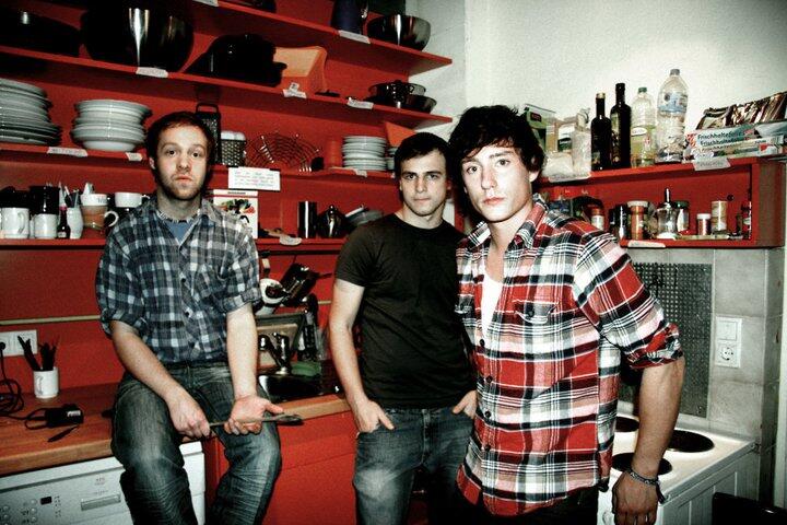 Eine Mischung aus Blues, Rock und Indie: Die drei Jungs der &bdquo;Kings of Pancakes&ldquo; mischen die regionale Musikszene kräftig auf.